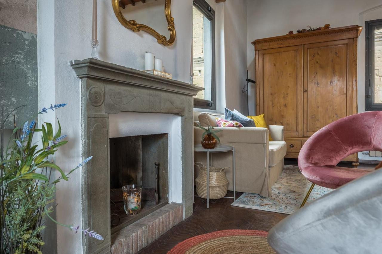 Via Lamberti, 3 - Florence Charming Apartments - Charming And Historic 5Th-Floor Attic Apartment With Elevator In A Building At The Heart Of Vibrant Florence, Just A 2-Minute Walk From All Attractions Exterior foto